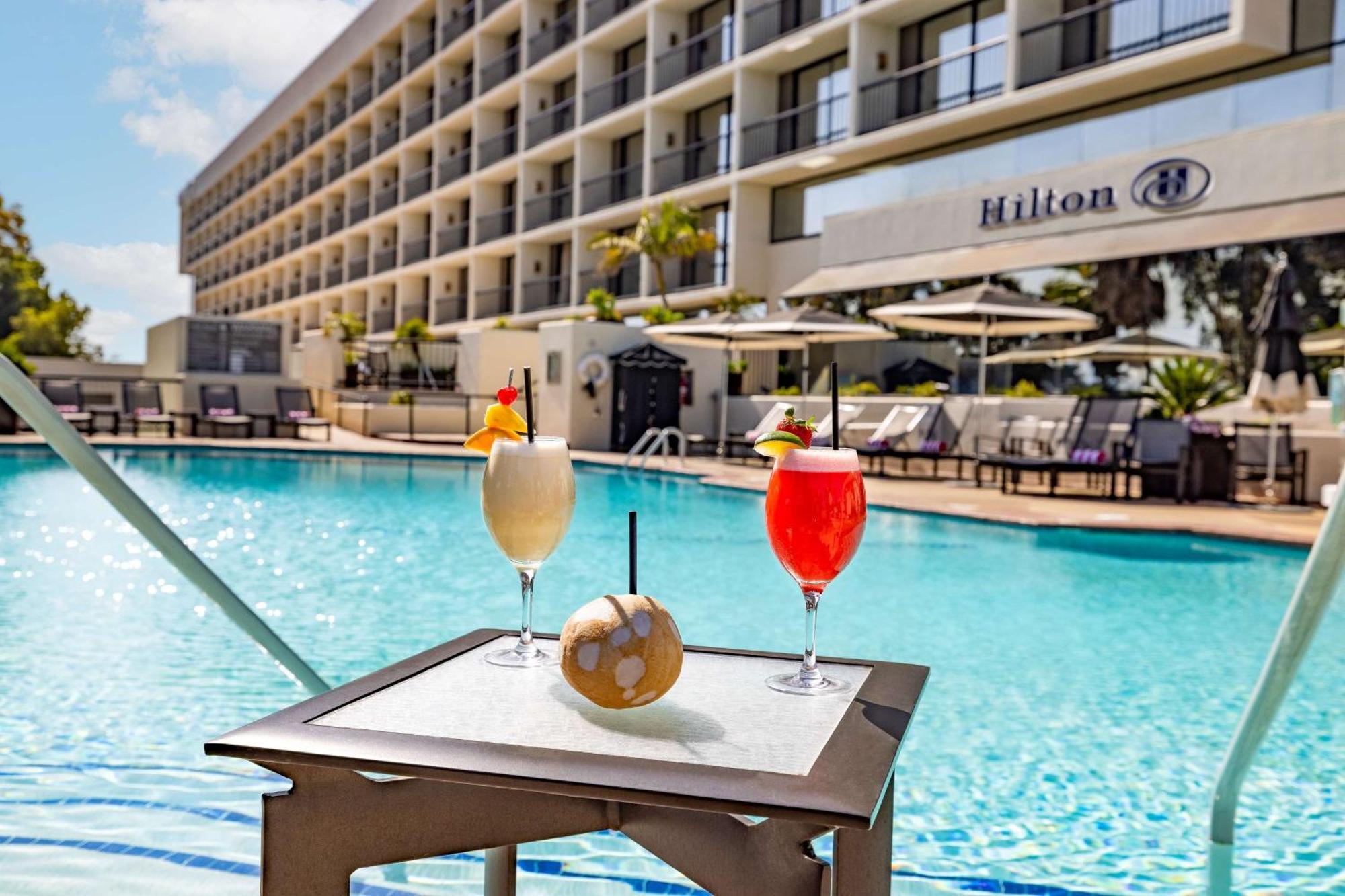 Готель Hilton Orange County/Коста-Меса Екстер'єр фото