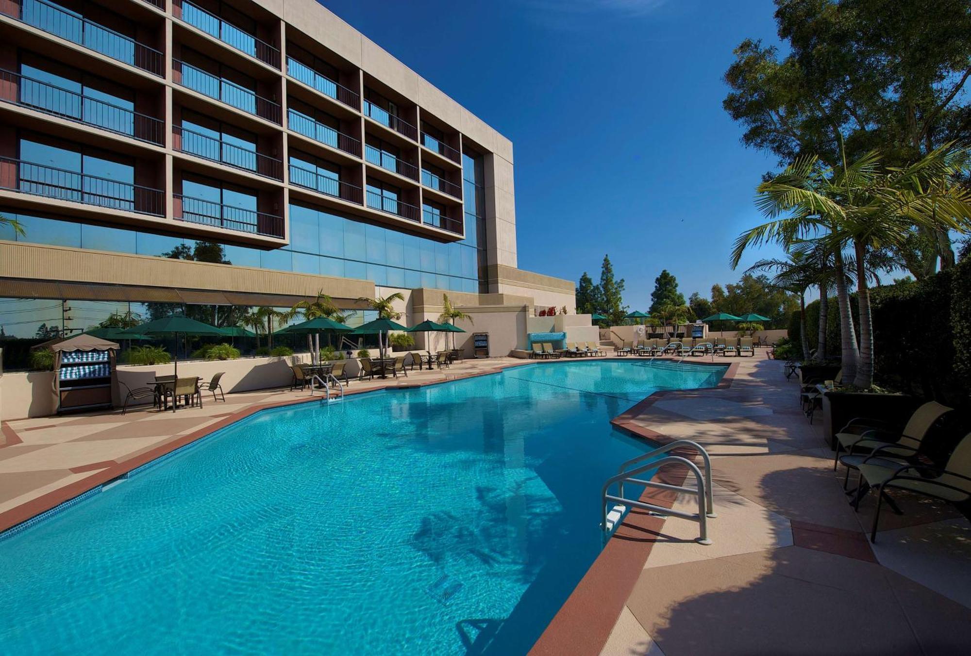 Готель Hilton Orange County/Коста-Меса Екстер'єр фото