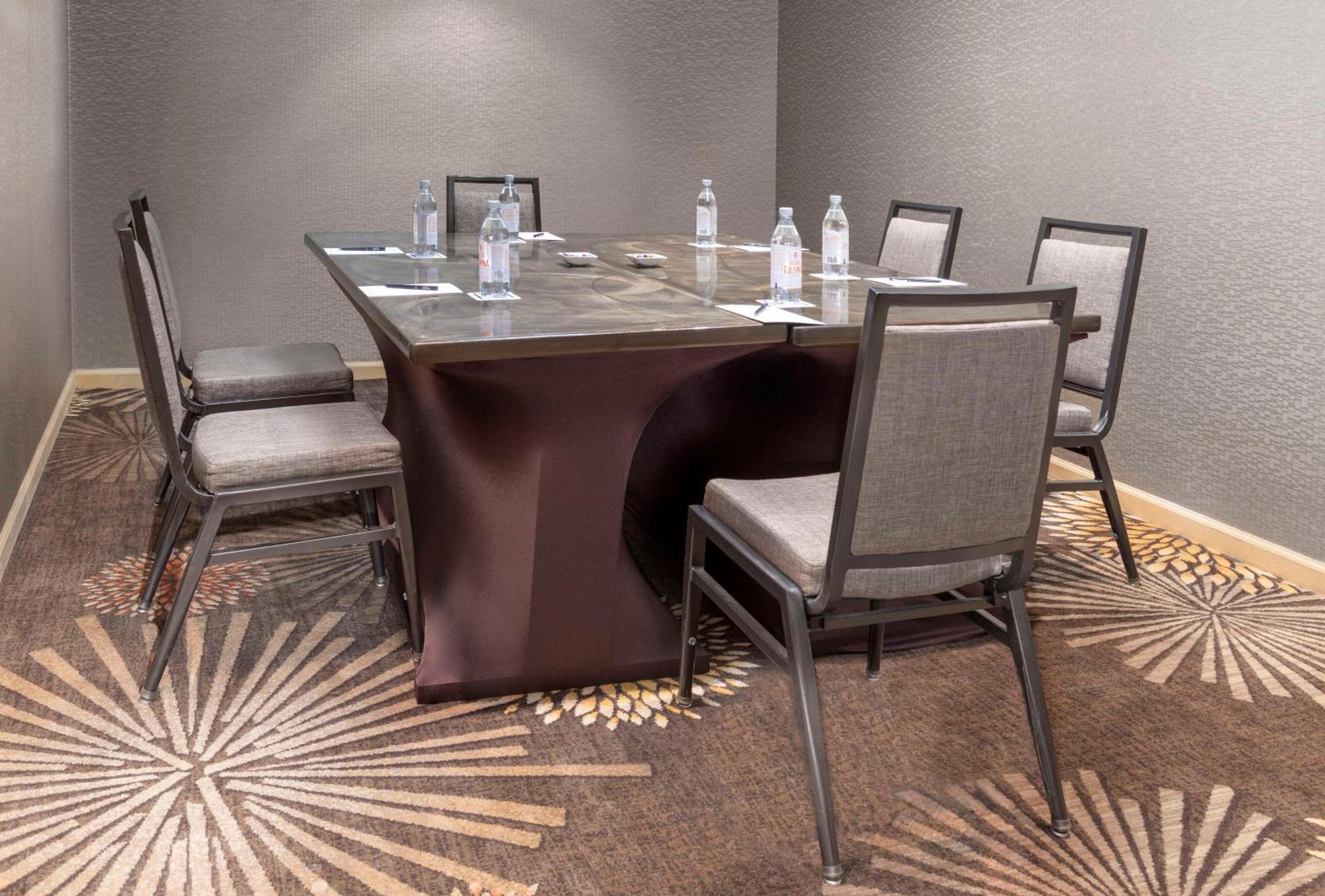 Готель Hilton Orange County/Коста-Меса Екстер'єр фото