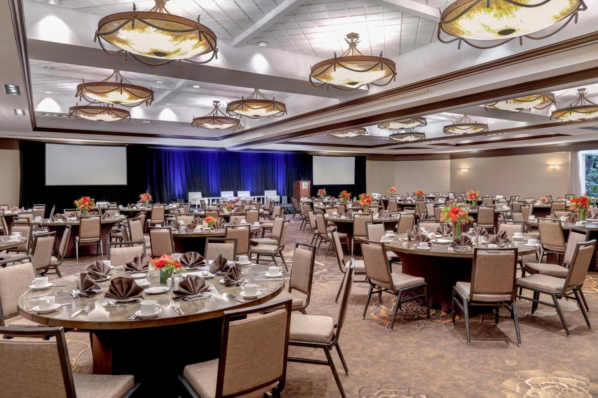 Готель Hilton Orange County/Коста-Меса Екстер'єр фото