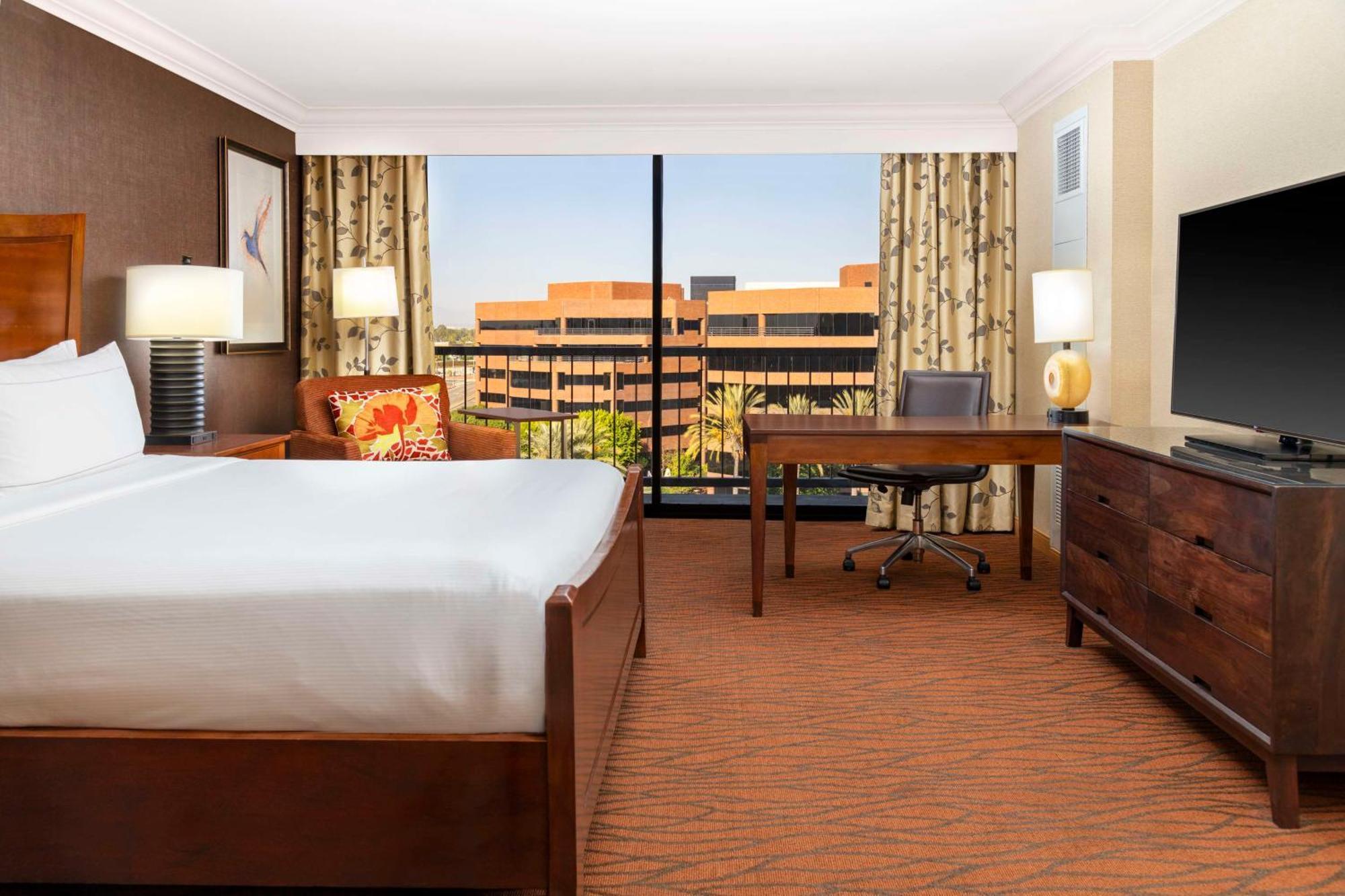 Готель Hilton Orange County/Коста-Меса Екстер'єр фото