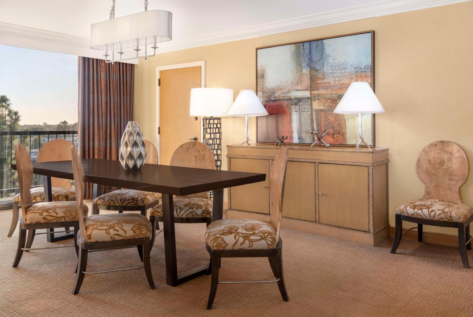 Готель Hilton Orange County/Коста-Меса Екстер'єр фото